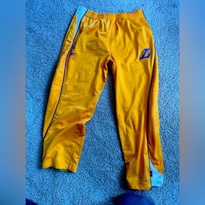 Men’s Lakers XL breakaway yellow gold pants